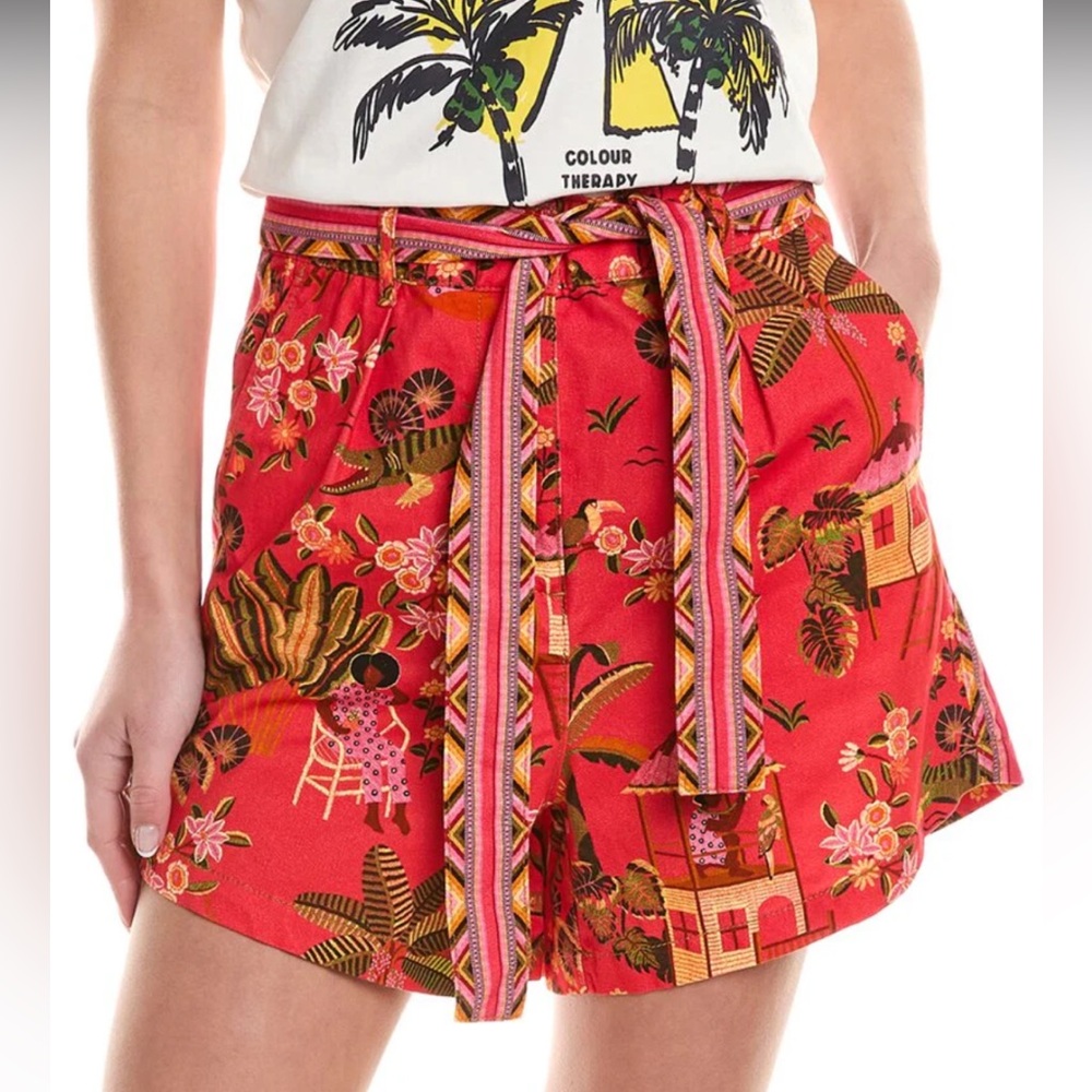Farm Rio secret garden shorts brand new size L